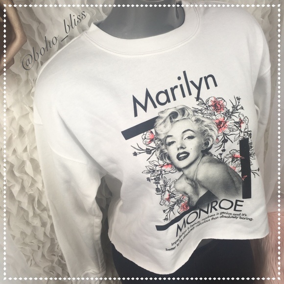 Tops - Marilyn Monroe White Crop Long Sleeve Sweatshirt
